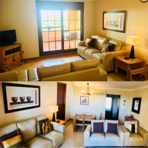 Apartment on The Beach Front with Free Fibre Internet and Air Conditioning, Isla Canela